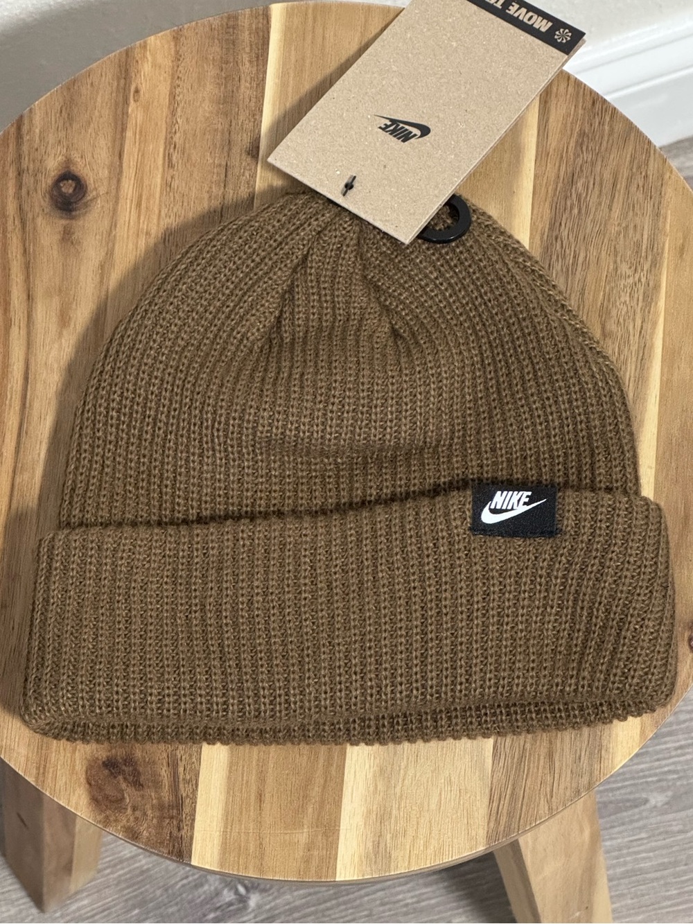 Nike Terra Futura365 Short Cuff Beanie Hat NWT Brown - Picture 3 of 12